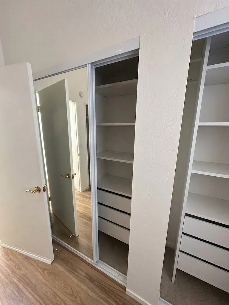 2 bed, 2.5 bath, 1315 sqft, $1,650 — Photo 4