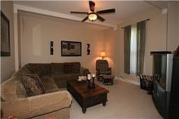 3rd image of 1015 3rd St