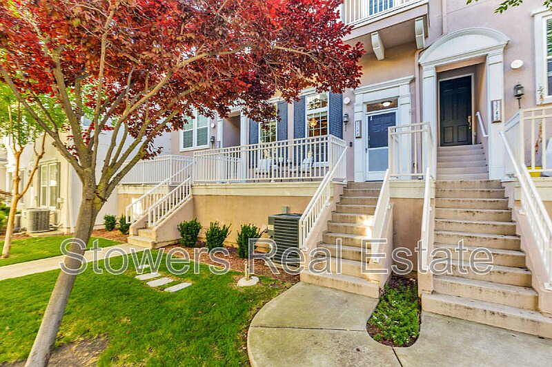 1st image of 3744 Whitworth Dr