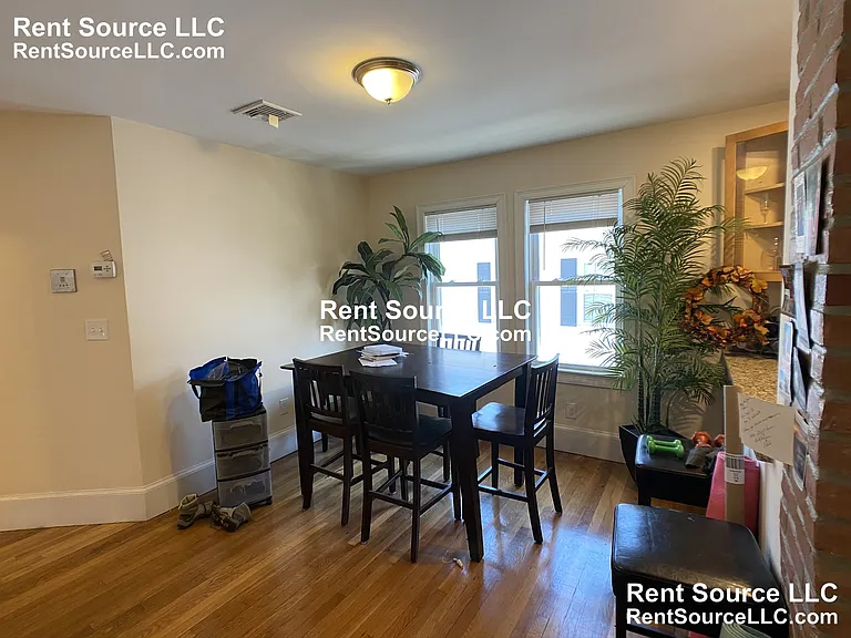 80 Ten Hills Rd — Photo 14