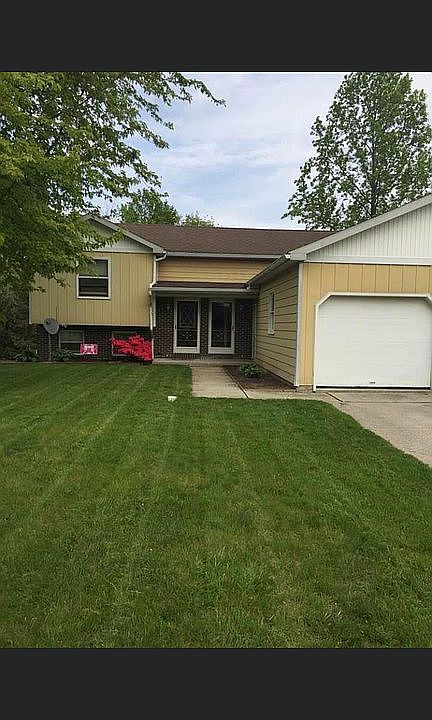 1st image of 135 Zimmerman Dr