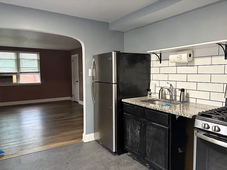 7107 Oxford Ave #2 — Photo 7