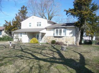 429 Mistletoe Rd, Villas, NJ 08251