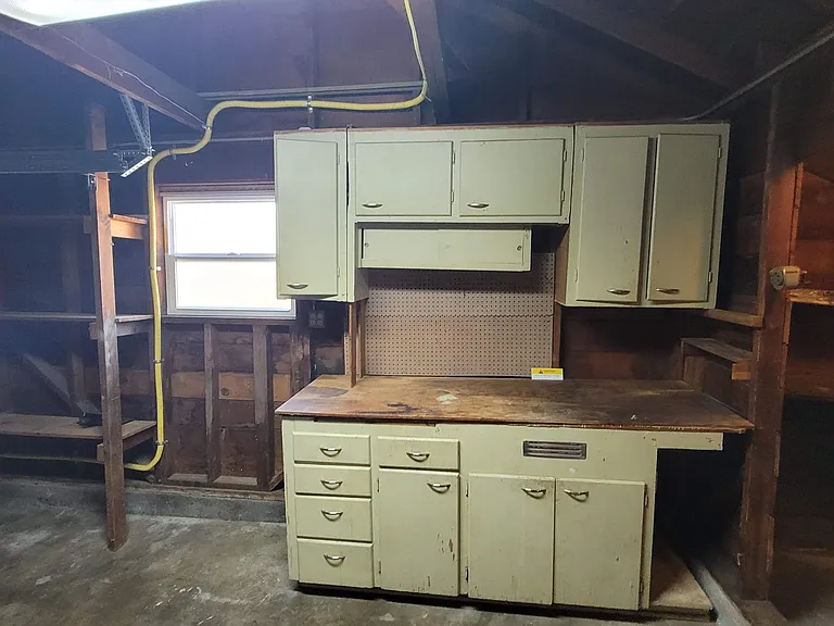 8401 NE Going Pl — Photo 27
