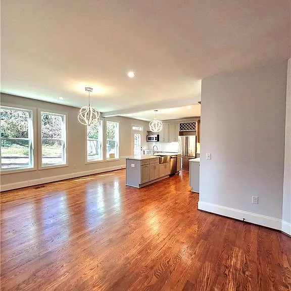1112 Shepherds Ln — Photo 42