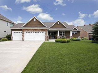6264 W Shadow Lake Dr, Lino Lakes, MN 55014