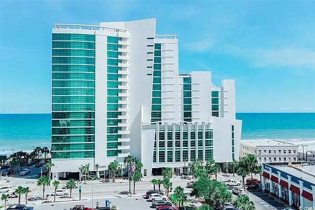 Front view of Sandy Beach Resort