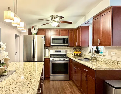 7649 W Irving Park Rd #1N Photo 1