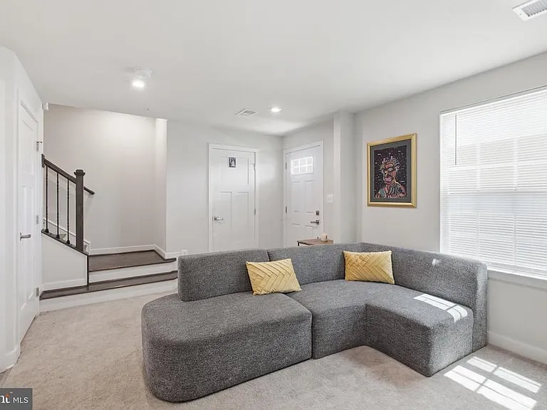 1st Floor Flex Space