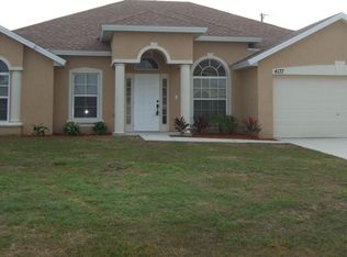4137 SW Baird St, Port Saint Lucie, FL 34953