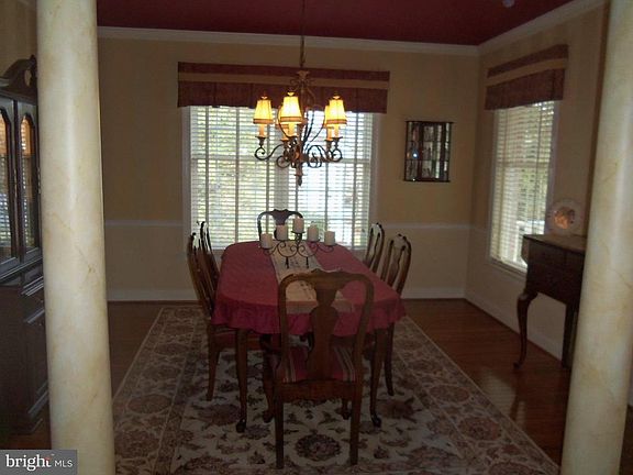 4th image of 578 Gramercy Ln