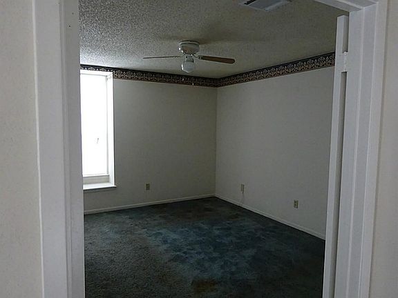 4th image of 5307 Mountain Forest Dr