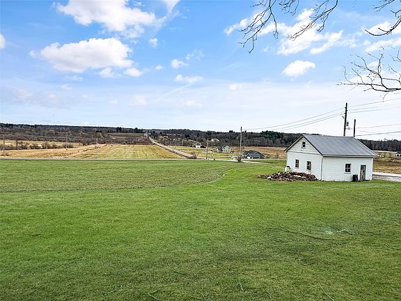 4th image of 5520 Crane Rd