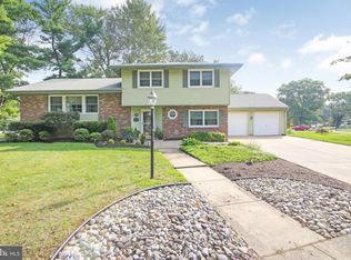 911 Edgemoor Rd, Cherry Hill, NJ 08034