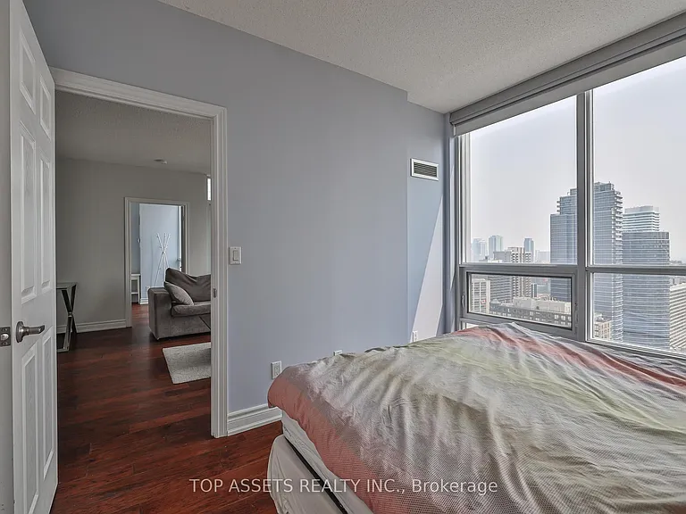 761 Bay St #3102 — Photo 20
