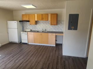 230 Park St #D, Middletown, OH 45044