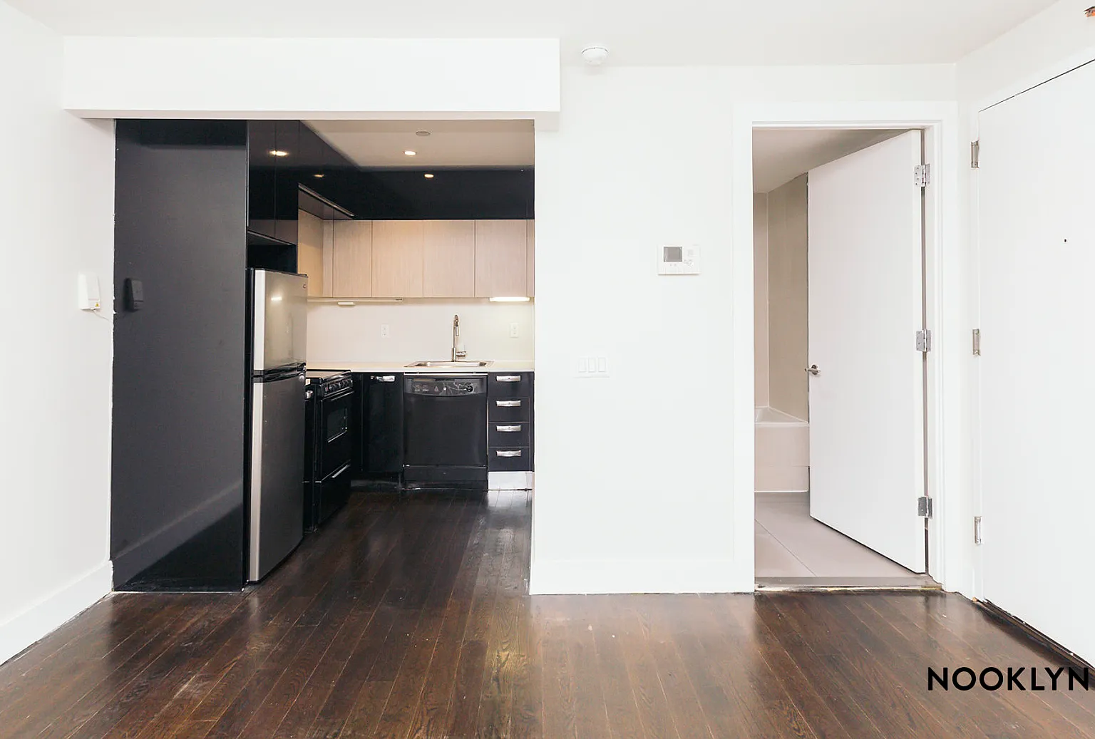 72 Maujer Street — Photo 3