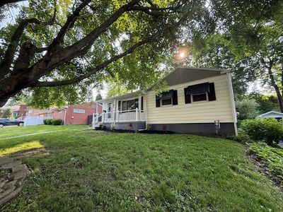 327 Mount Vernon Dr, Ellwood City, PA, 16117