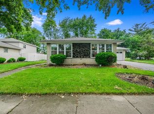 828 E 193rd Pl, Glenwood, IL