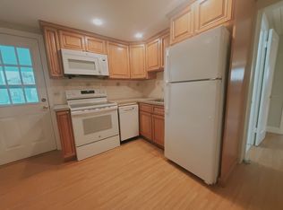 21 Lyon Ave FLOOR 2, Greenwich, CT 06830