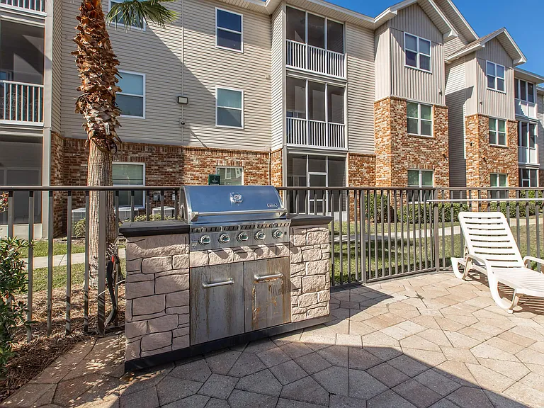 Crosswinds Apartments — Photo 20