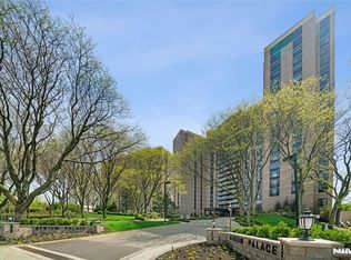 1512 Palisade Ave APT 19A, Fort Lee, NJ 07024