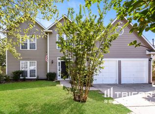 1481 Chamirey Dr SW, Marietta, GA 30008