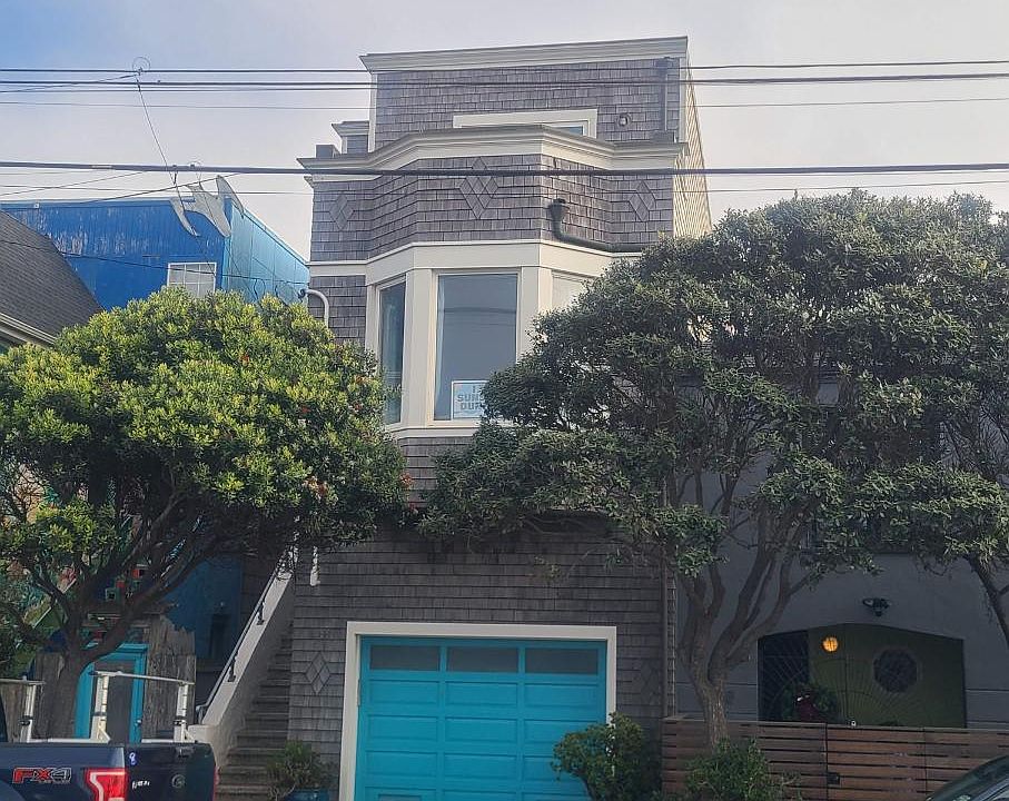 1st image of 1486-1488 La Playa St