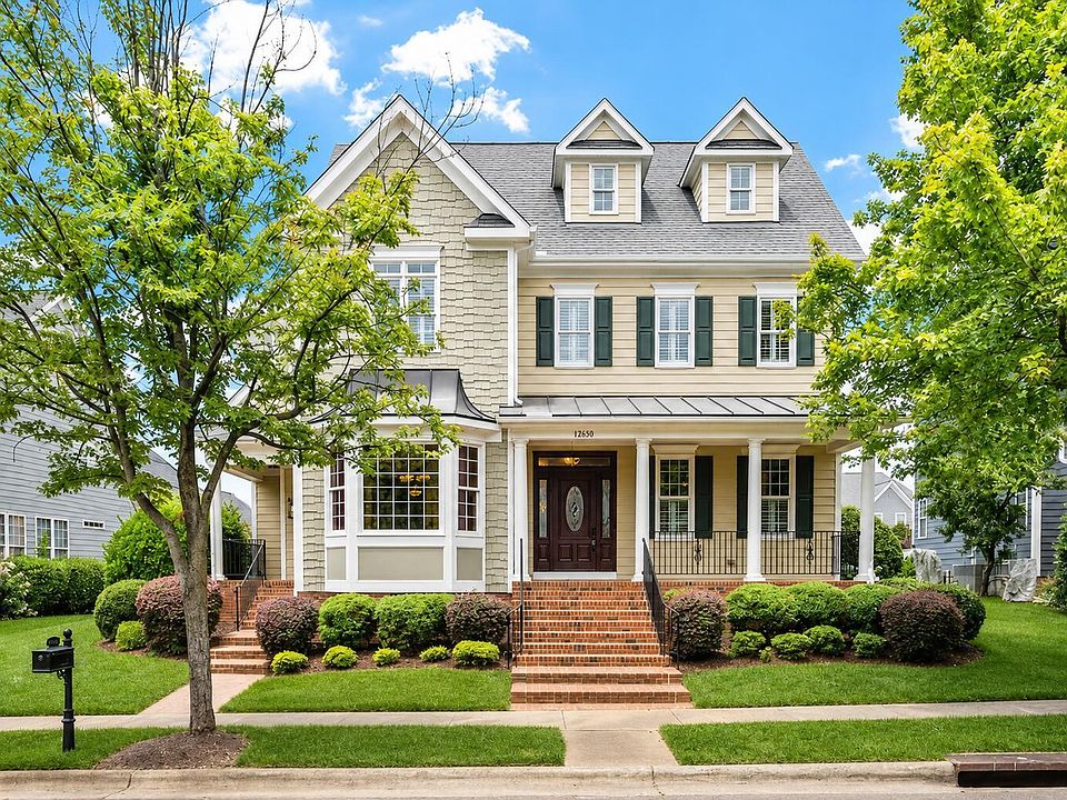 1st image of 1340 Palace Garden Way