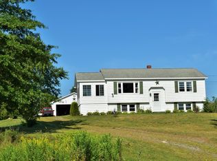 203 Fern Rd, Dexter, ME 04930