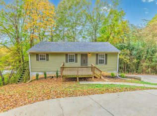 3 Fox Chase St, Rossville, GA 30741