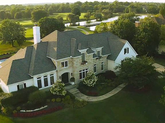 2nd image of 4541 Maxwell Dr