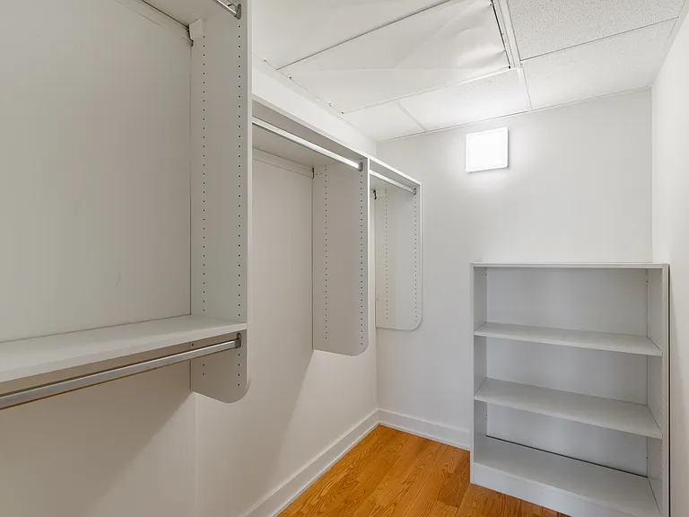 180 E Pearson St #4706 — Photo 23