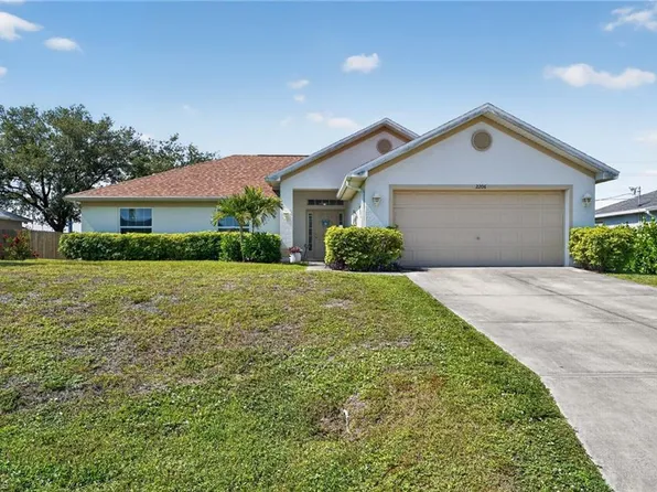 2206 NE 24th TER, CAPE CORAL, FL 33909