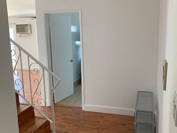 2nd image of 11744 Darlington Ave APT 208