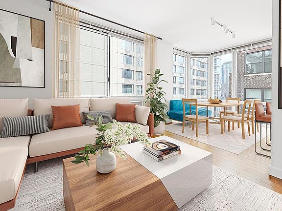 3rd image of 320 W 38th St APT 1802