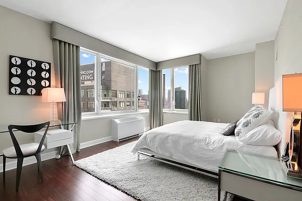 Sold by Corcoran | media 29