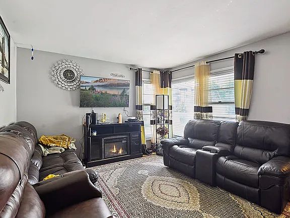 2nd image of 6239 Xerxes Ave S #2
