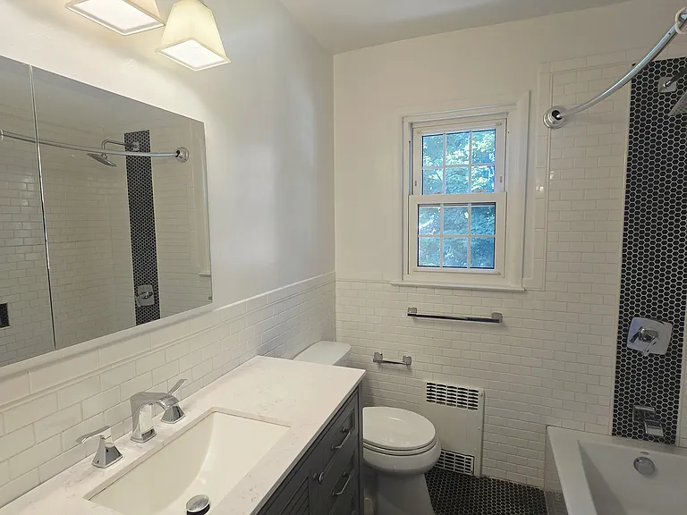 Frazier Pl — Photo 5