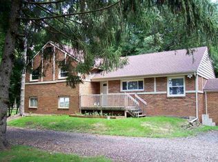 61586 Oak Rd, South Bend, IN 46614