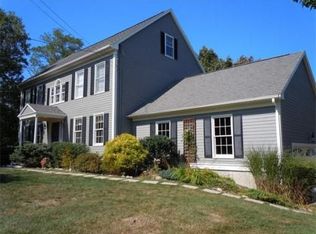 17 Old Pine Island Rd, Newbury, MA 01951