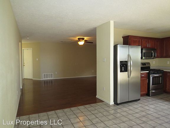 5th image of 11200 Roan Ave SW