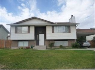 5426 Black Mica Cir, Salt Lake City, UT 84118