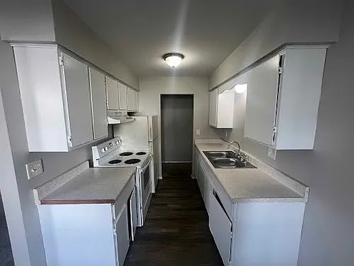 44 E Willow St #3 Photo 1