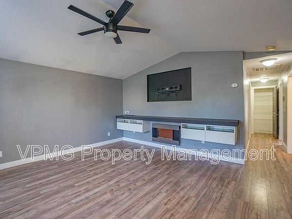 4th image of 7602 NE 159th Ave