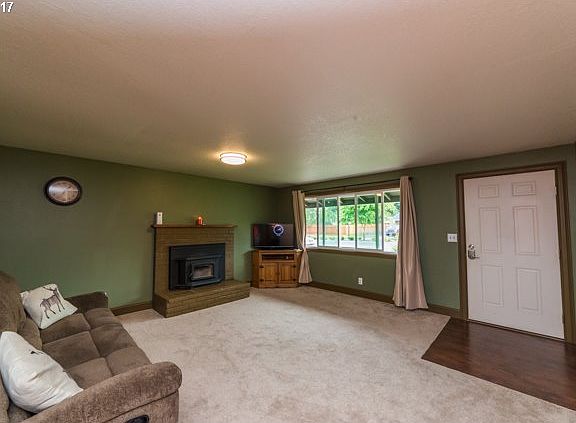 4th image of 3014 NE 98th Ave