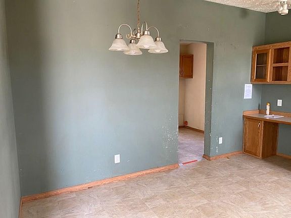 5th image of 7823 Clark Ave