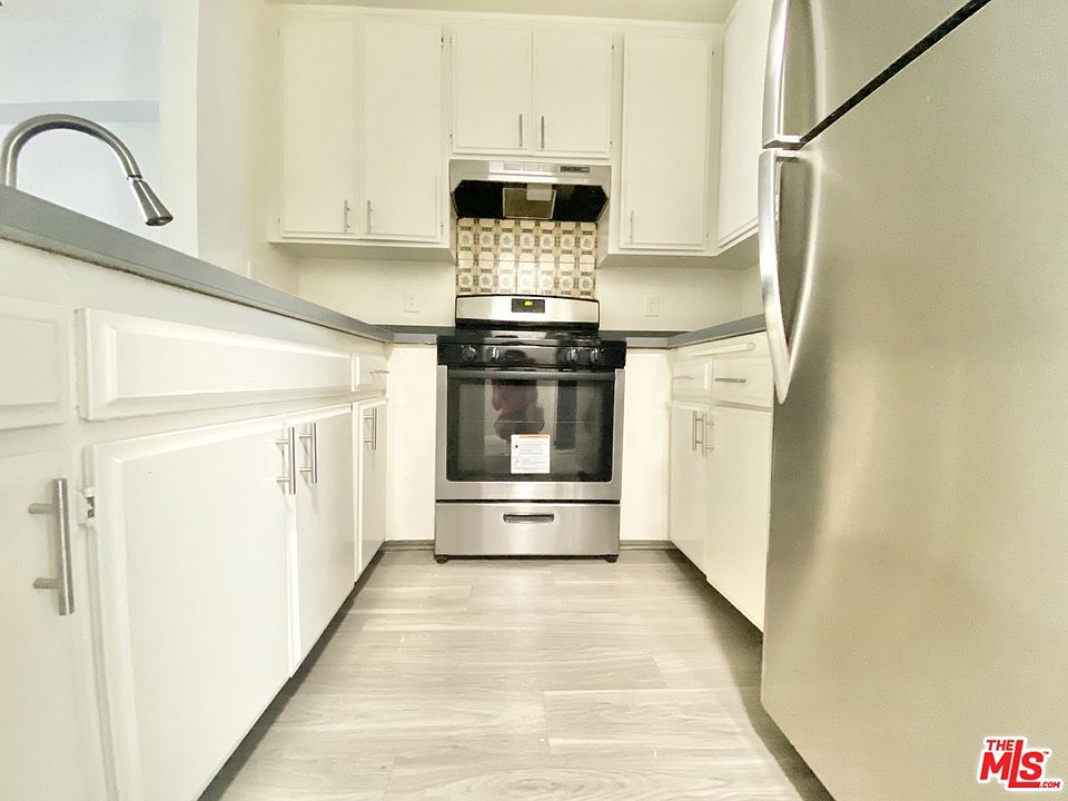 1st image of 229 Normandie Ave #8A