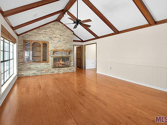 3rd image of 4656 Lake Lawford Ct