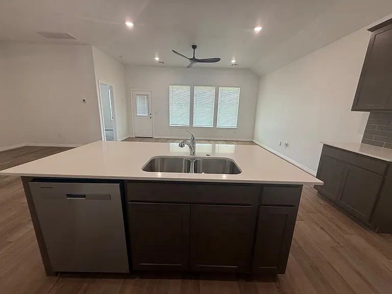 9048 NW 149th Ter — Photo 14